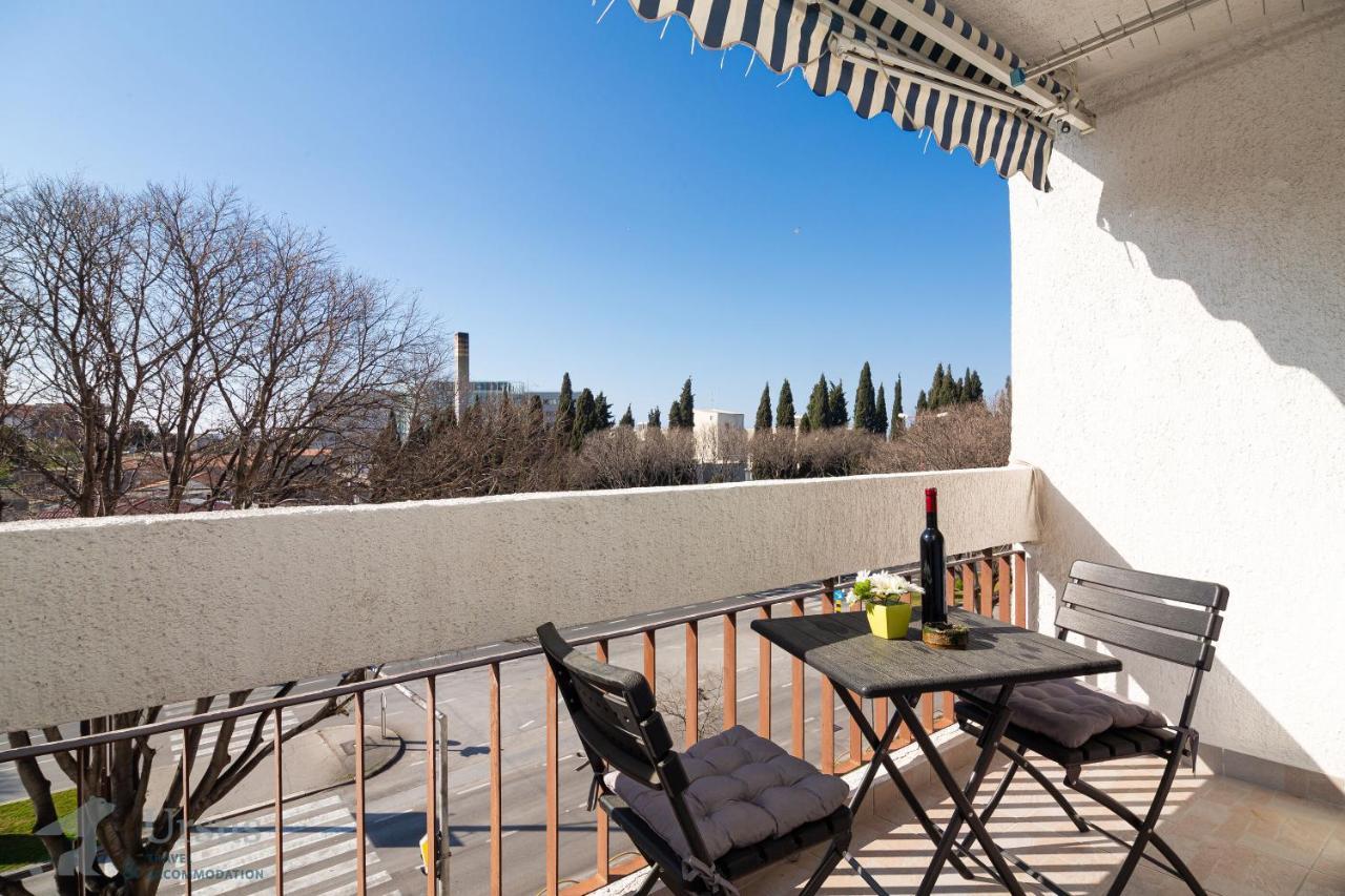 Apartment Ruza Split Bagian luar foto
